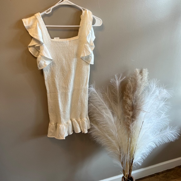 White Fitted Mini Dress - Picture 2 of 4